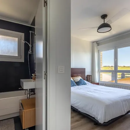 Primera Linea De Playa Surf & *