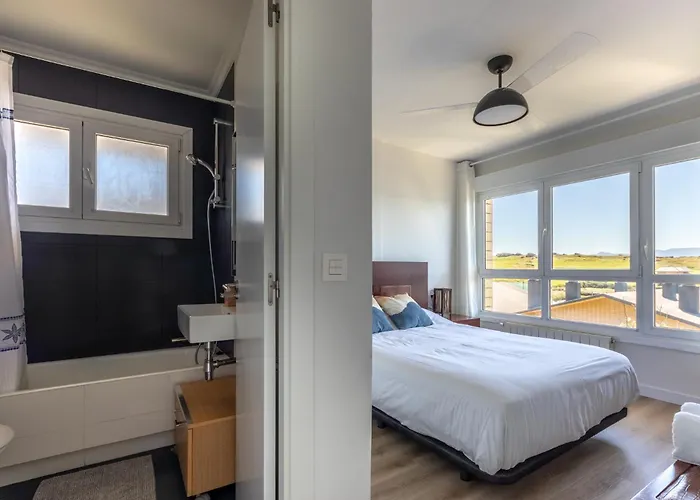 Primera Linea De Playa Surf & *